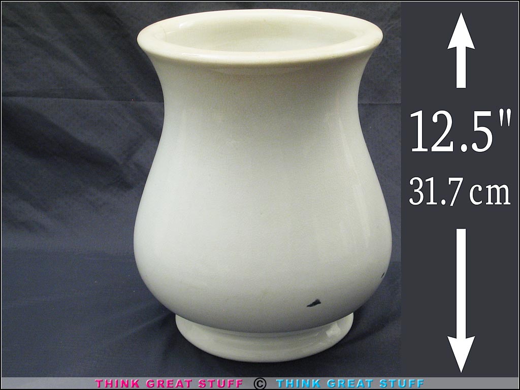 Product photo #100_3020 of SKU 21001147 (Dale & Davis 1880s Ceramic Planter Urn, Prospect Hill Trenton)