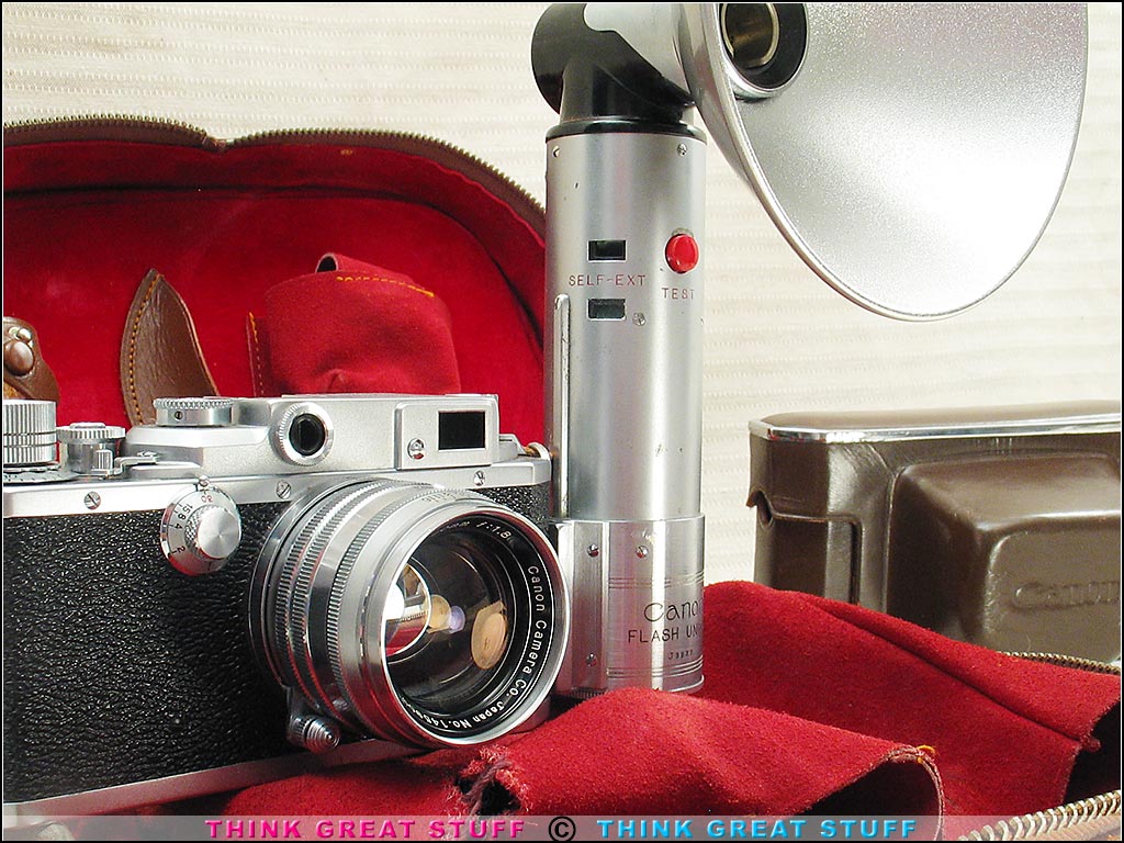 Photo 100_3661 Product photo #100_3661 of SKU 21001183 (Canon IIF2 “EP” 1955 vintage 35mm Rangefinder Camera Bundle)