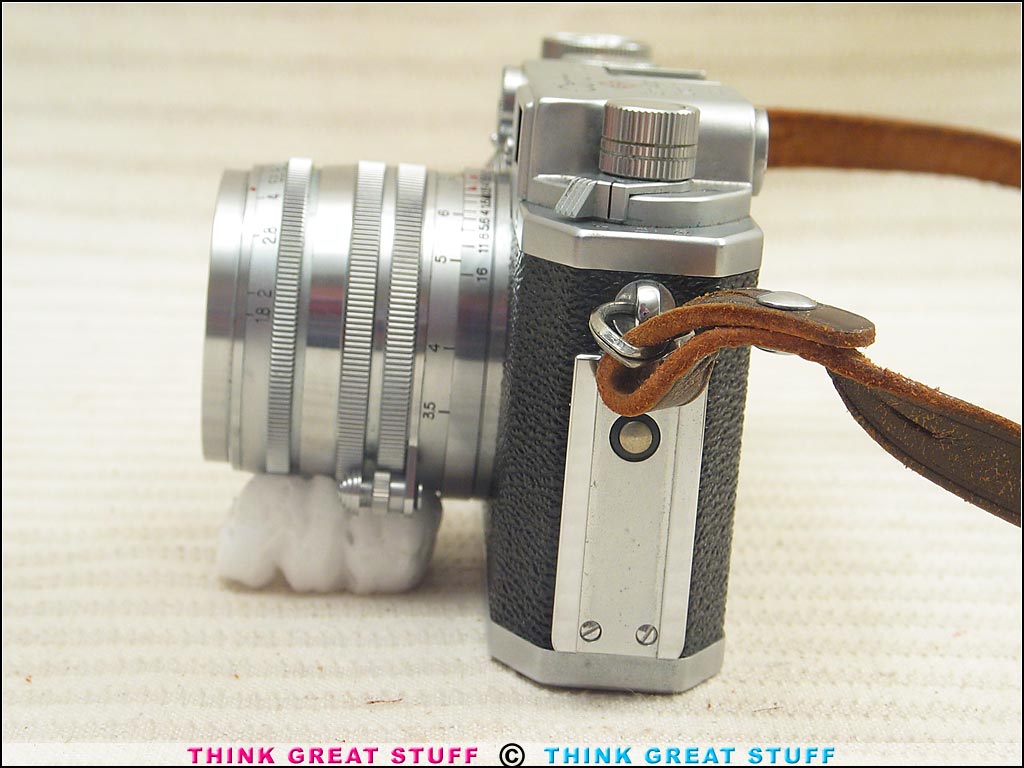 Photo 100_3669 Product photo #100_3669 of SKU 21001183 (Canon IIF2 “EP” 1955 vintage 35mm Rangefinder Camera Bundle)