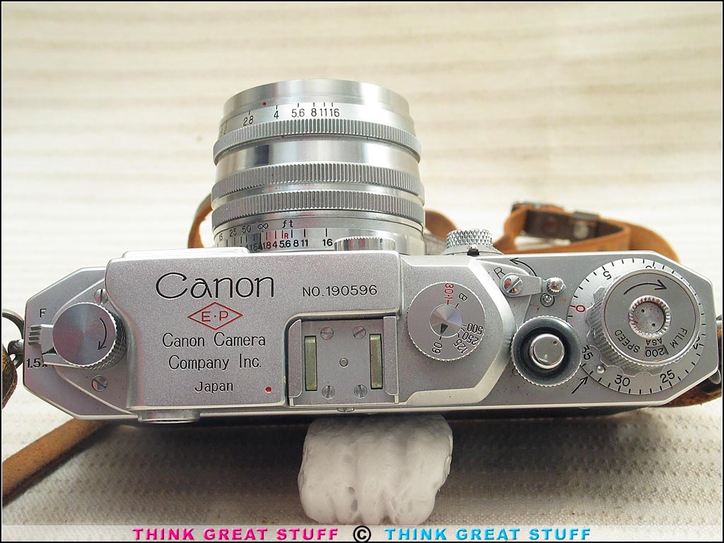 Photo 100_3670 Product photo #100_3670 of SKU 21001183 (Canon IIF2 “EP” 1955 vintage 35mm Rangefinder Camera Bundle)