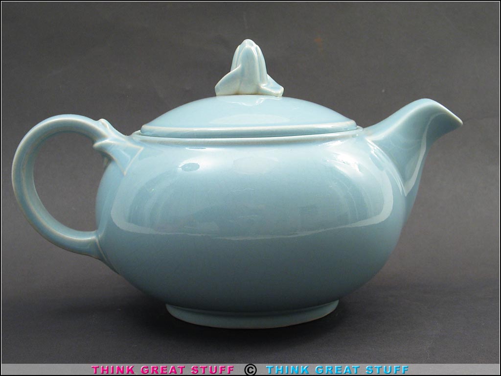 Product photo #100_5000 of SKU 21001193 (1940s Lu-Ray Pastels Blue Teapot, TS&T Taylor Smith & Taylor)