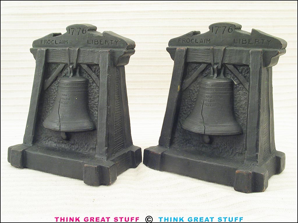 Photo 100_7530 Product photo #100_7530 of SKU 21001306 ("Liberty Bell" Armor Bronze Antique Bookends)