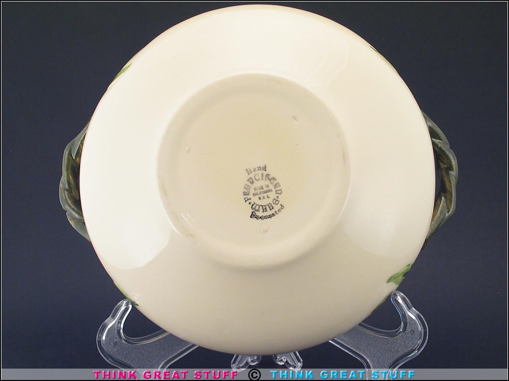 Product photo #100_8526 of SKU 21004003 (1940s Franciscan Desert Rose Covered Casserole, USA Rare Early Piece)