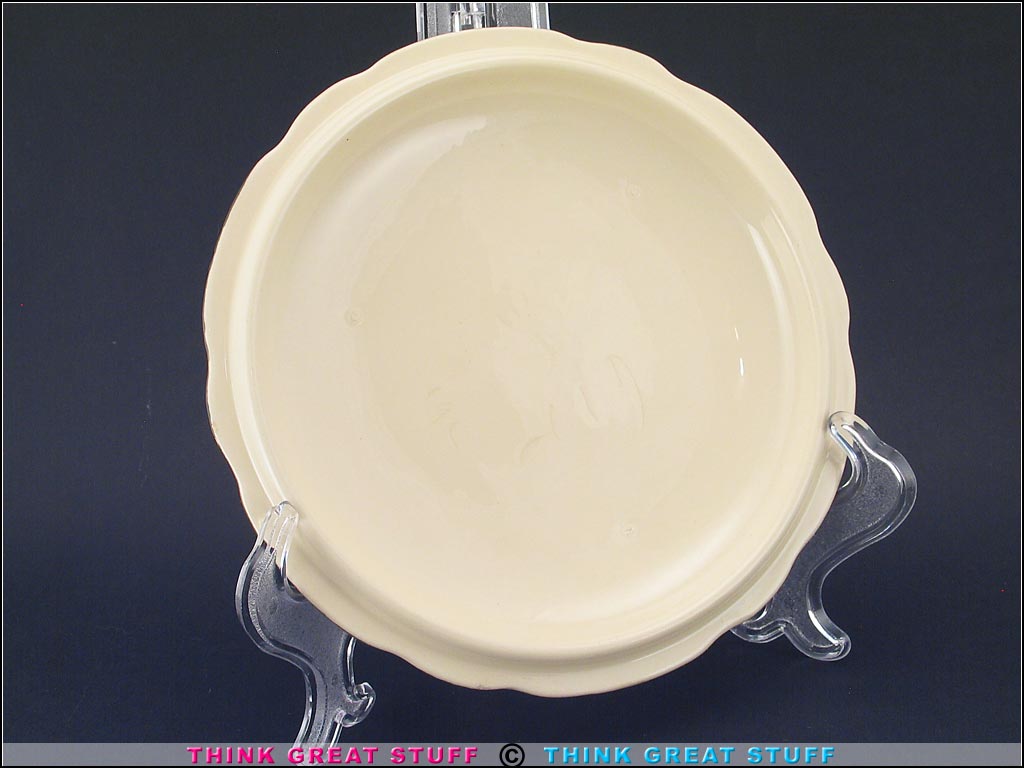 Product photo #100_8531 of SKU 21004003 (1940s Franciscan Desert Rose Covered Casserole, USA Rare Early Piece)
