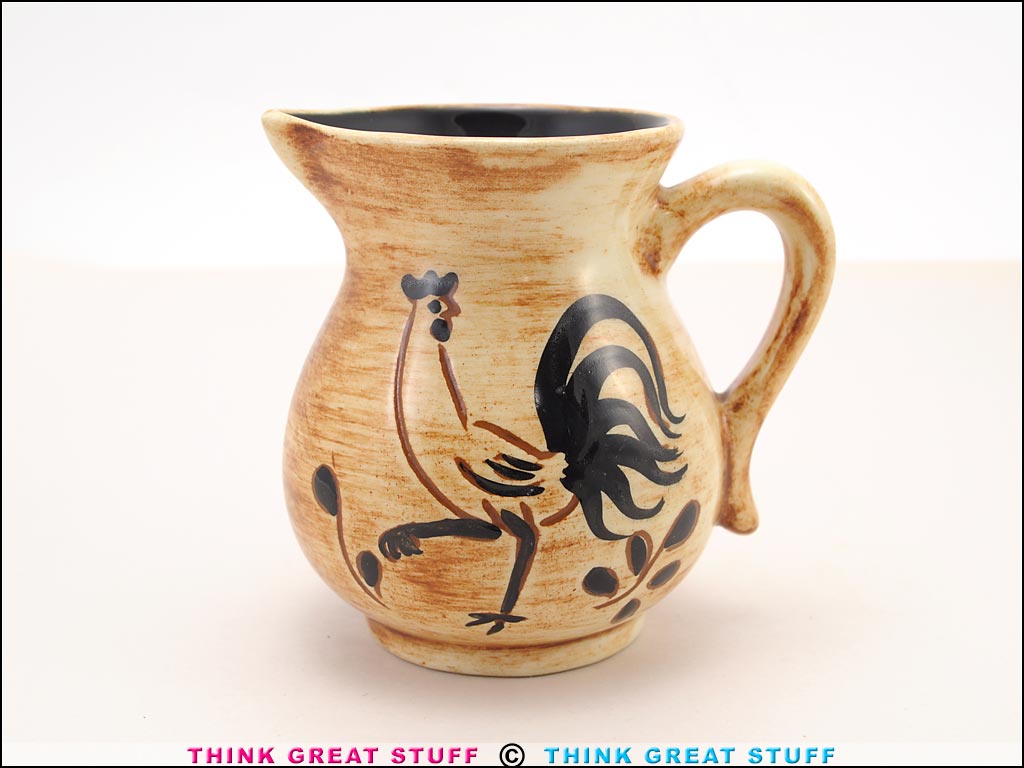 Product photo #100_9721 of SKU 21004030 (Pennsbury Pottery, Black Rooster 1-cup Creamer Pitcher)